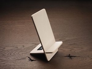 Telefonständer aus Holz 1834121